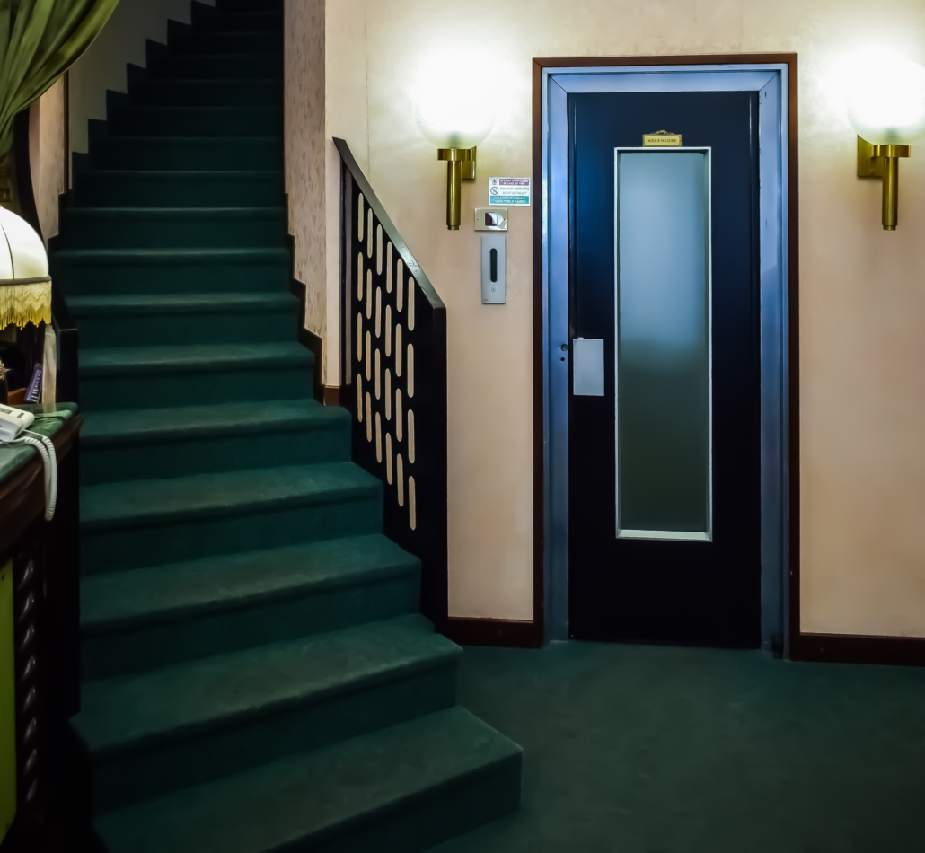 es obligatorio instalar un ascensor en nuestra finca